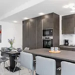 Elysian Zen Luxury - Two Bedroom With Terrace And Sea View Apartamento Split