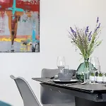 Elysian Zen Luxury - Two Bedroom With Terrace And Sea View
