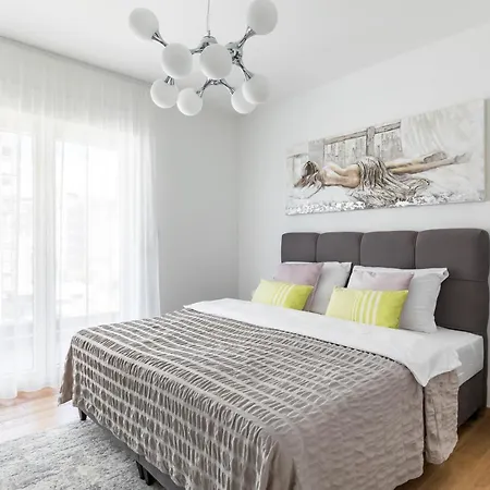 Elysian Zen Luxury - Two Bedroom With Terrace And Sea View Apartamento *