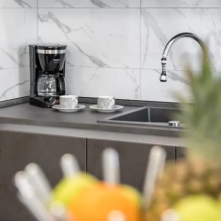 Elysian Zen Luxury - Two Bedroom With Terrace And Sea View Apartmán *